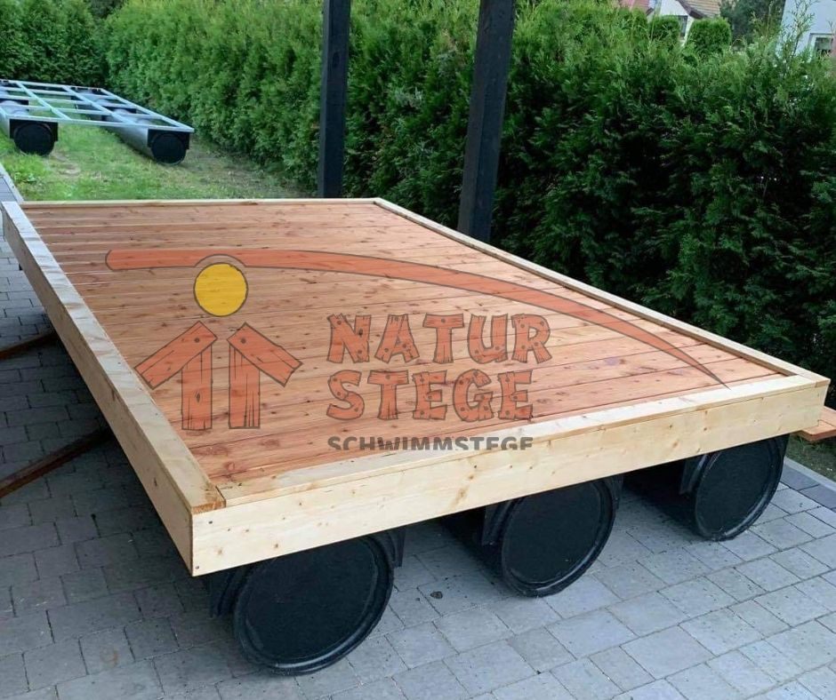D.02.   Floating dock module 3m x 2m with wooden covering